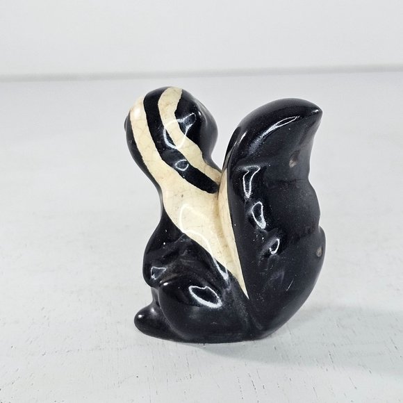 Vintage California Art Pottery Skunk Figurine - Picture 6 of 8